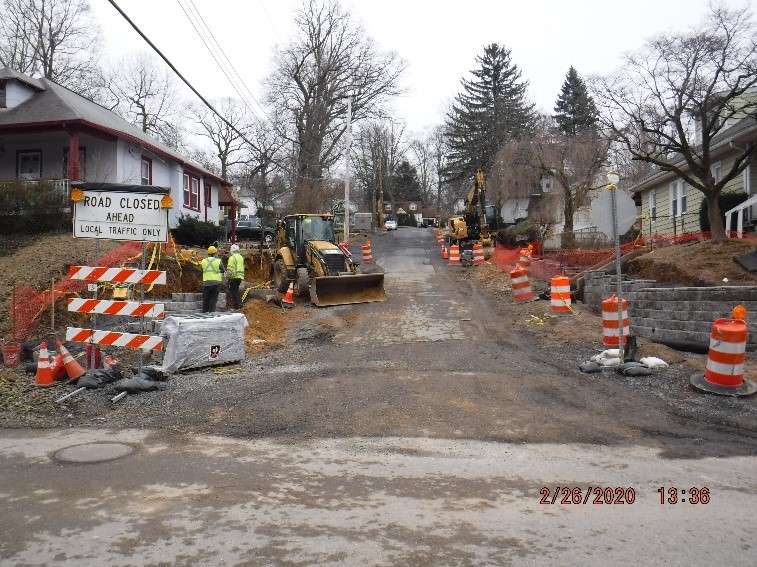 Landscape retaining wall construction at the intersection of Tyson and Custer Avenues_2