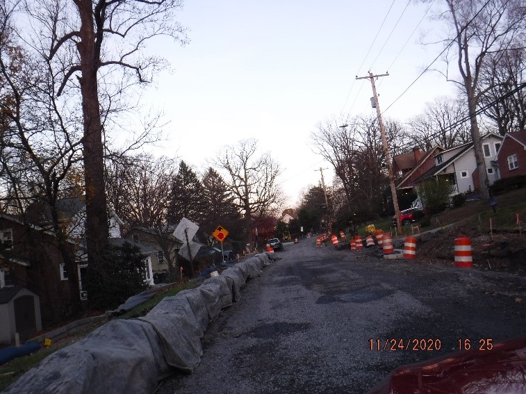 Concrete curb construction on Edge Hill Road bewteen Custer Ave and Bradfield Rd